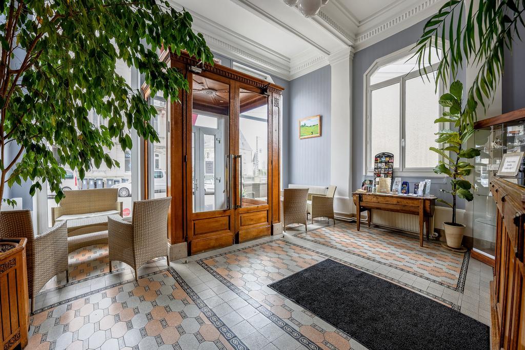 טול Hotel De L'Europe מראה חיצוני תמונה