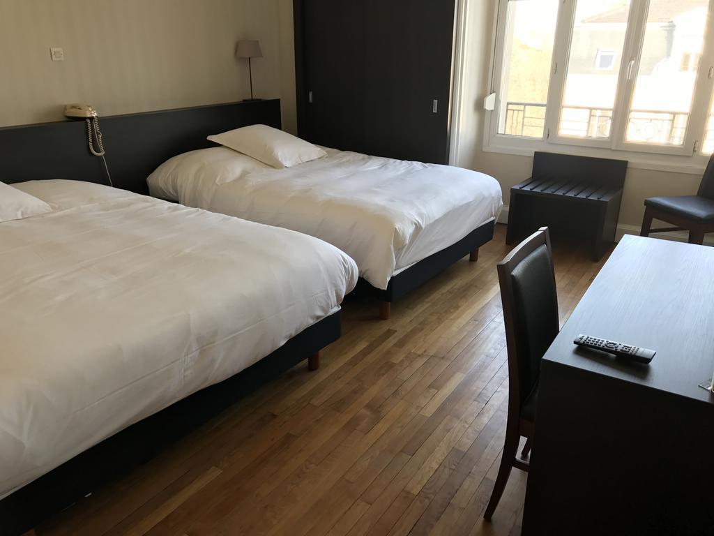 טול Hotel De L'Europe מראה חיצוני תמונה