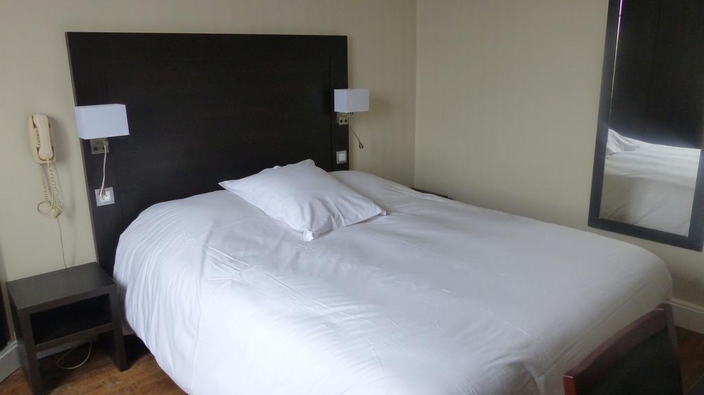 טול Hotel De L'Europe מראה חיצוני תמונה
