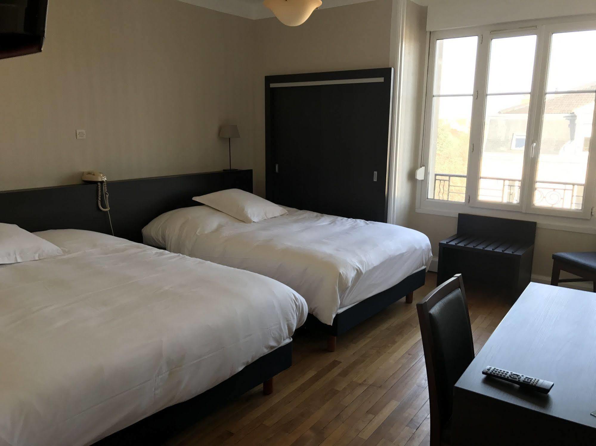 טול Hotel De L'Europe מראה חיצוני תמונה