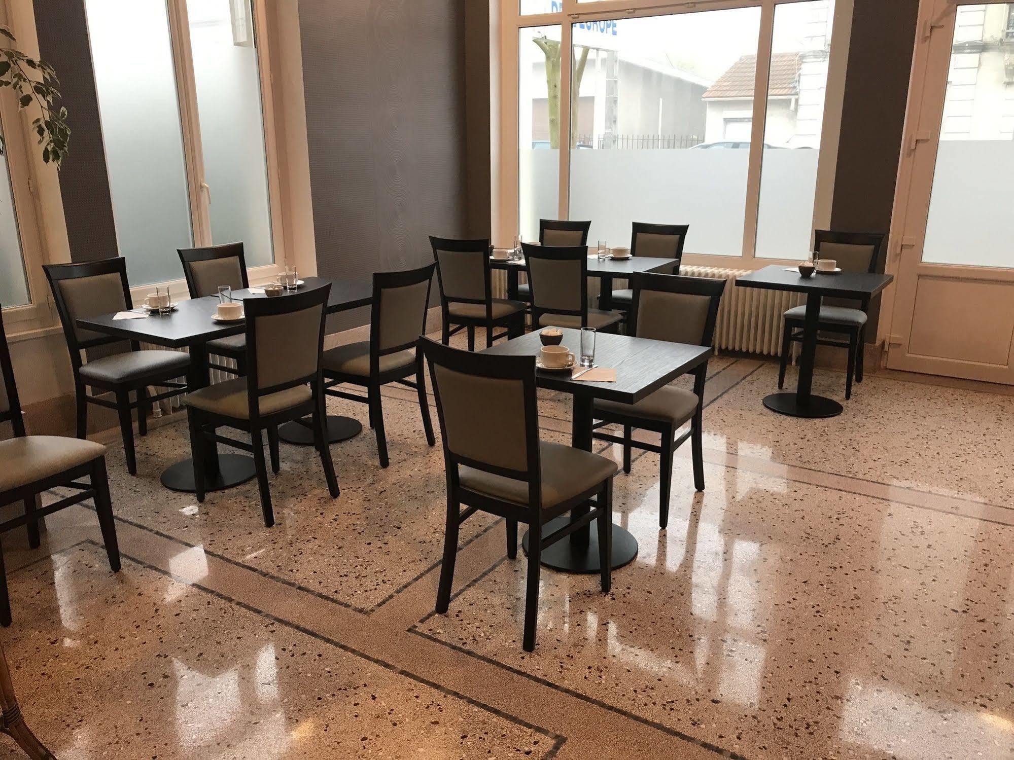 טול Hotel De L'Europe מראה חיצוני תמונה